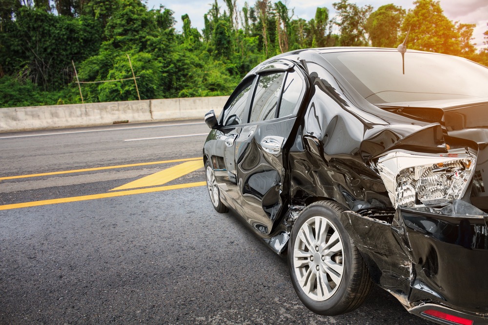 How to Determine Fault in a Rear-End Collision if the Driver in Front is Distracted